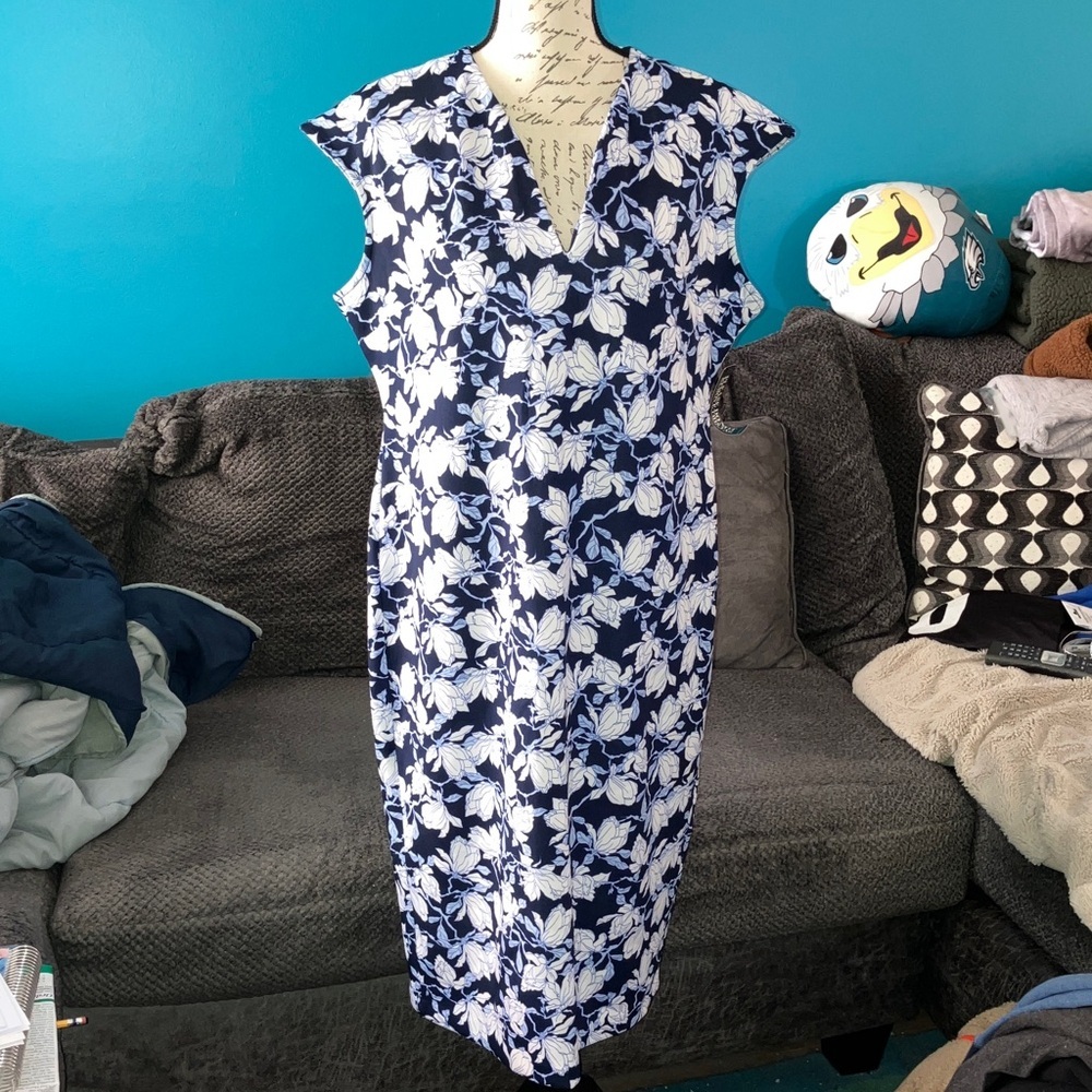 NWT NY&CO V-neck Bodycon Midi Dress, XL